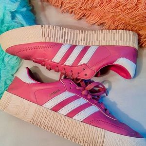 Adidas Samba — Platform pink leather trainers, size 9.